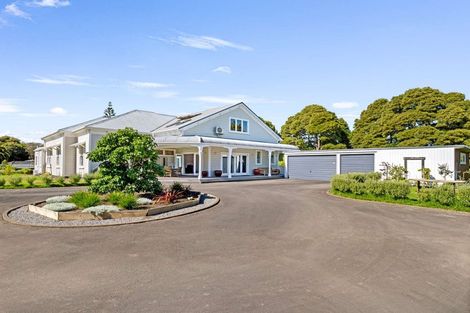 Photo of property in 163 Great North Road, Otamatea, Whanganui, 4501