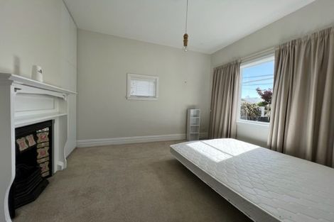 Photo of property in 49 Cleveland Street, Edgeware, Christchurch, 8013