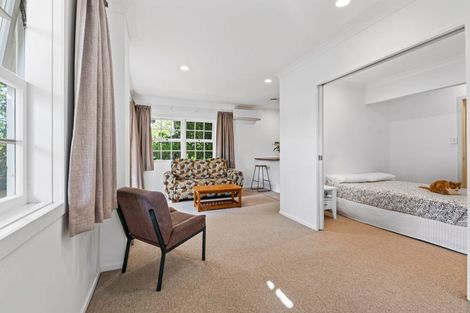 Photo of property in 3 Awaruku Road, Torbay, Auckland, 0630