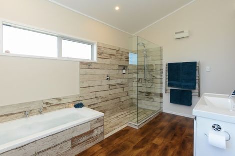 Photo of property in 10 Churchill Drive, Taradale, Napier, 4112