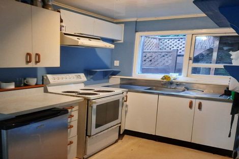 Photo of property in 9 Highbury Road, Highbury, Wellington, 6012