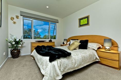 Photo of property in 82 Pohutukawa Parade, Riverhead, 0820