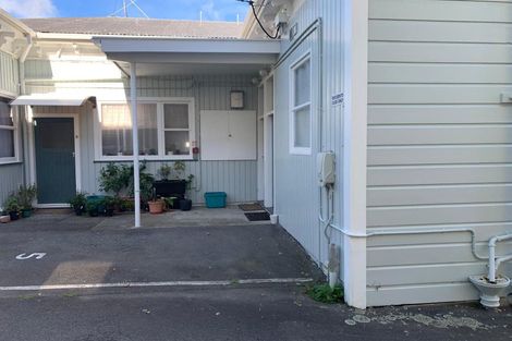 Photo of property in 1/24 Austin Street, Mount Victoria, Wellington, 6011