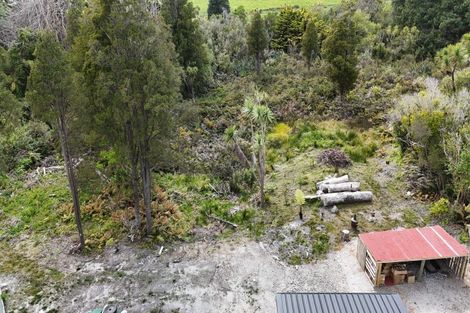 Photo of property in 898 Cape Foulwind Road, Cape Foulwind, 7892