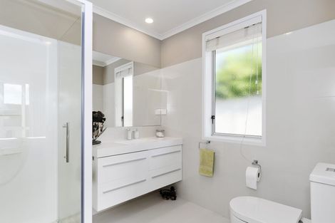 Photo of property in 2 Kakapo Place, Pyes Pa, Tauranga, 3112