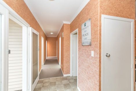 Photo of property in 74c Tawa Street, Melville, Hamilton, 3206