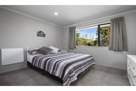 Photo of property in 8 Logan Place, Waiuku, 2123