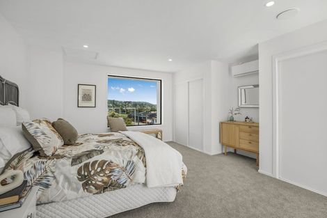 Photo of property in 2/10 Pascoe Avenue, Paremata, Porirua, 5026