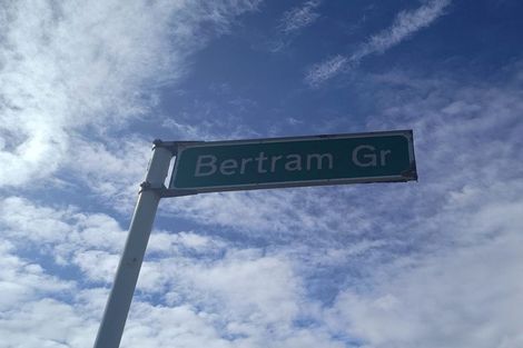 Photo of property in 7/7 Bertram Grove, Naenae, Lower Hutt, 5011