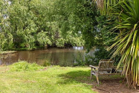 Photo of property in 139 Richmond Road, Brixton, New Plymouth, 4373