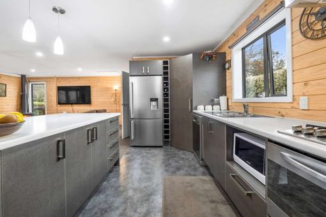 Photo of property in 5 Ryton Place, Lake Coleridge, 7572