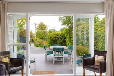 Photo of property in 40 Wai-iti Terrace, Burnside, Christchurch, 8052