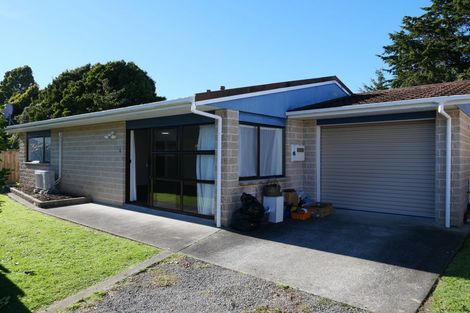 Photo of property in 6 Bevan Place, Otaki, 5512