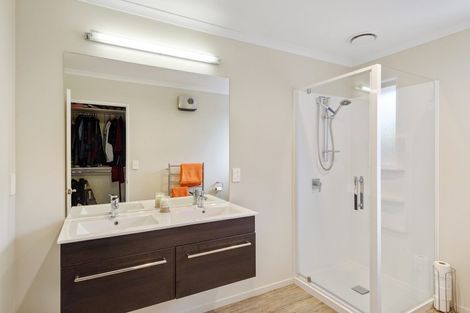 Photo of property in 8 Overton Place, Prebbleton, 7604