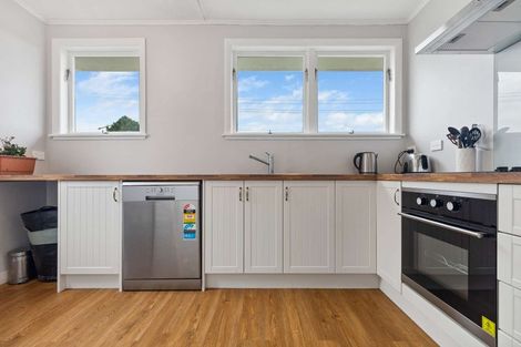 Photo of property in 384 Hazelmere Crescent, Te Awamutu, 3800