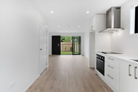 Photo of property in 1/39 Pakuranga Road, Pakuranga, 2010