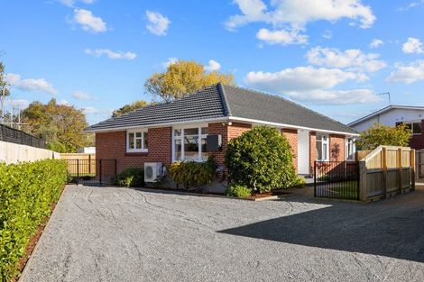 Photo of property in 37 Balrudry Street, Avonhead, Christchurch, 8042