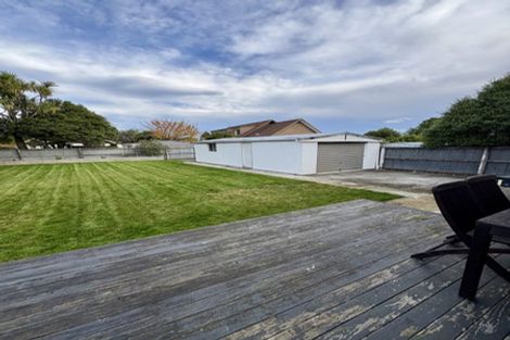 Photo of property in 80 Daniels Road, Redwood, Christchurch, 8051