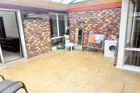Photo of property in 6 Miramar Place, Pakuranga, Auckland, 2010