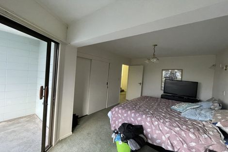 Photo of property in 64 Island Bay Road, Beach Haven, Auckland, 0626