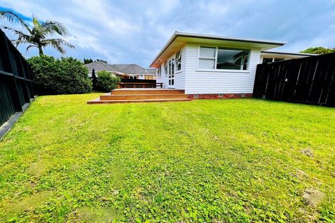 Photo of property in 13 Roby Street, Te Atatu Peninsula, Auckland, 0610