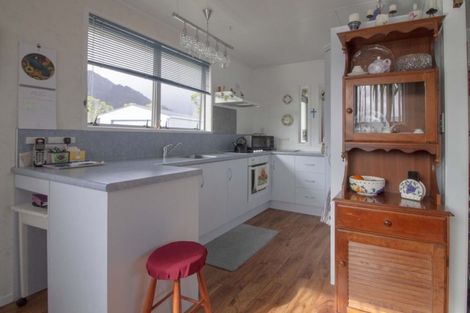 Photo of property in 6 Cynthia Crescent, Te Aroha, 3320