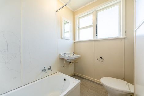 Photo of property in 98 Grants Road, Marchwiel, Timaru, 7910