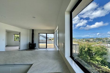 Photo of property in 2/45 Deep Creek Road, Waiake, Auckland, 0630