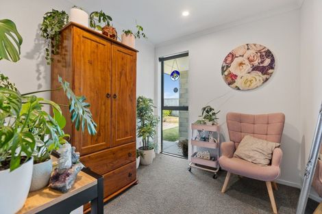 Photo of property in 14 Tangaroa Street, Waitara, 4320