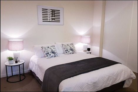 Photo of property in Royal Court Apartments, 1193unit Hinemoa Street, Rotorua, 3010