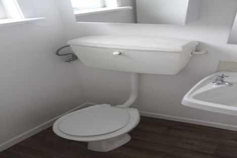 Photo of property in 2/87 Rakau Road, Hataitai, Wellington, 6021