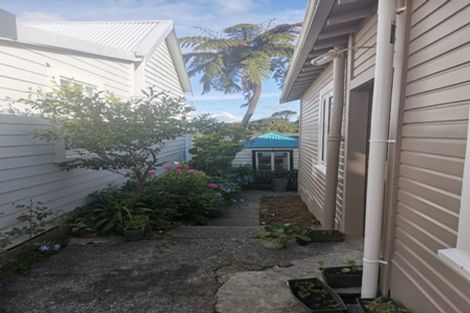 Photo of property in 6 Barton Terrace, Thorndon, Wellington, 6011