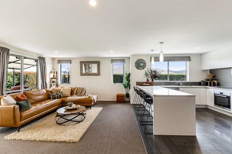 Photo of property in 44c Gilbransen Road, Kumeu, 0810