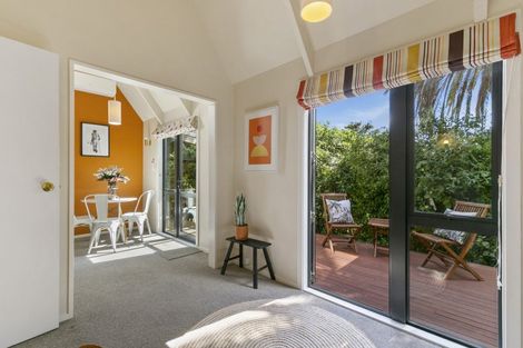 Photo of property in 19 Hereford Street, Wilton, Wellington, 6012