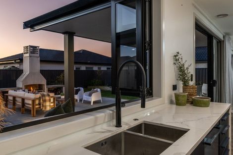 Photo of property in 10 Meech Way, Frimley, Hastings, 4120