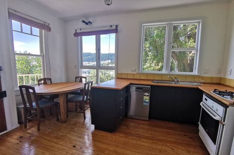 Photo of property in 105 Tasman Street, Mount Cook, Wellington, 6021