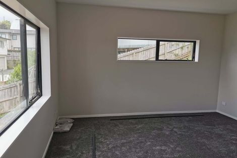 Photo of property in 10 Taurikura Way, Fairview Heights, Auckland, 0632