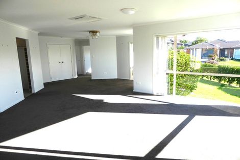 Photo of property in 1 Anchorite Way, Red Beach, 0932