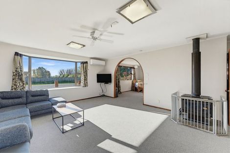 Photo of property in 13 Saint Leonards Road, Temuka, 7920