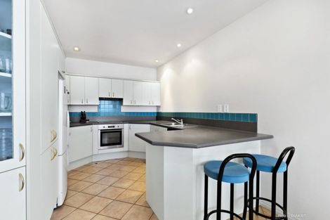 Photo of property in Apparel House, 215u5 Victoria Street, Te Aro, Wellington, 6011