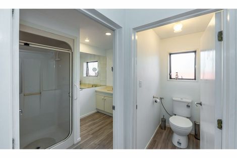 Photo of property in 17 Wiremu Street, Redwood, Christchurch, 8051
