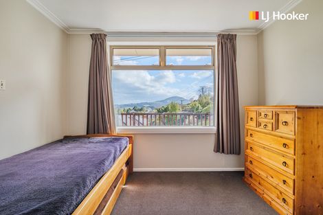 Photo of property in 31 Waldron Crescent, Green Island, Dunedin, 9018