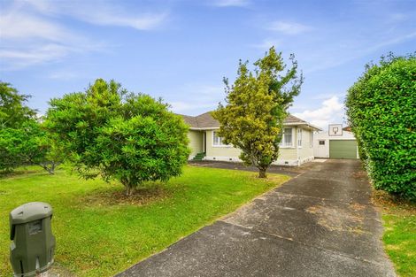 Photo of property in 24 Te Kanawa Crescent, Henderson, Auckland, 0610