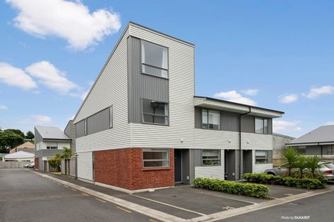 Photo of property in 25/31u Princess Terrace, Newtown, Wellington, 6021