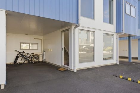 Photo of property in 30/31 Reynolds Place, Papamoa Beach, Papamoa, 3118