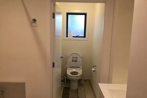 Photo of property in 17 Nortons Road, Avonhead, Christchurch, 8042