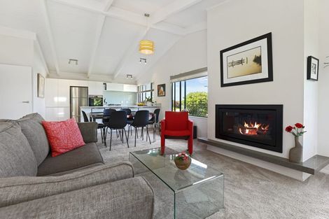 Photo of property in 14 Mere Road, Taupo, 3330