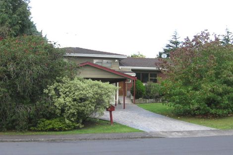 Photo of property in 7 Forsythe Place, Massey, Auckland, 0614