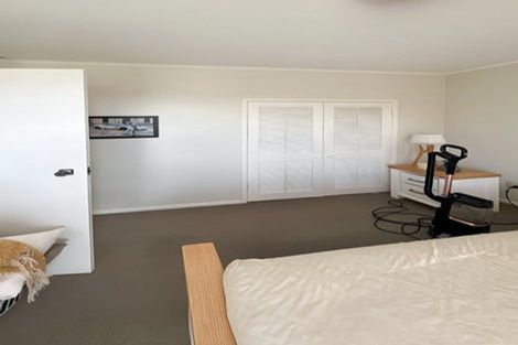 Photo of property in 22 Dolbear Street, Titirangi, Auckland, 0604