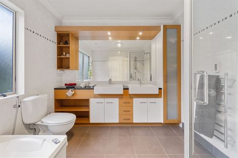 Photo of property in 58 Coachman Drive, Flat Bush, Auckland, 2016